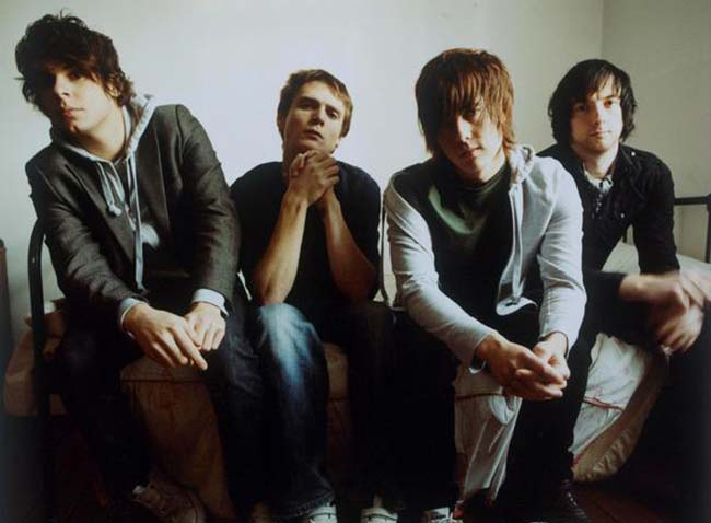 air traffic - fractured life (2007) post 01